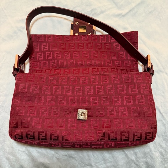 RARE Rose Gold Hardware Fendi Zucchino Baguette Bag in Red / Burgundy - Picture 8 of 11
